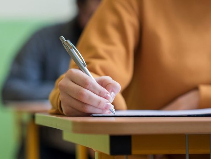 Ecole de puéricultrices du CHU de Lille Ecole de puéricultrices du CHU de Lille